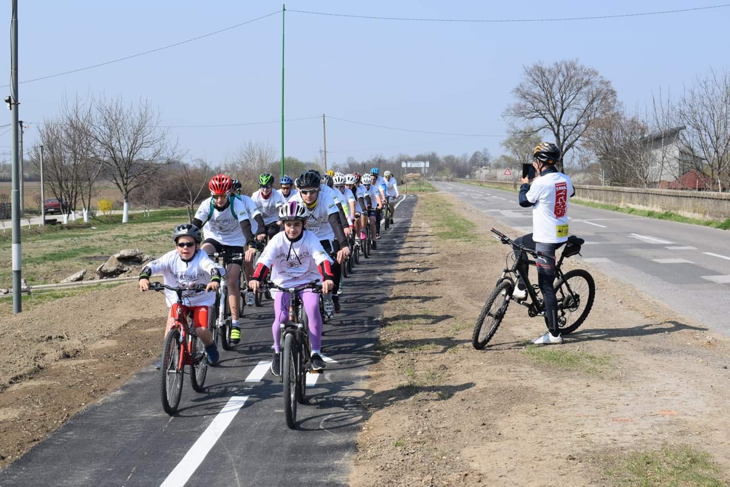 Đoković: Gradimo staze, da ne bi gradili bolnice 2 Đoković: Gradimo staze, da ne bi gradili bolnice 2
