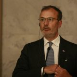 Fabrici: Nadamo se da će se Beograd i Priština vratiti za pregovarački sto 6