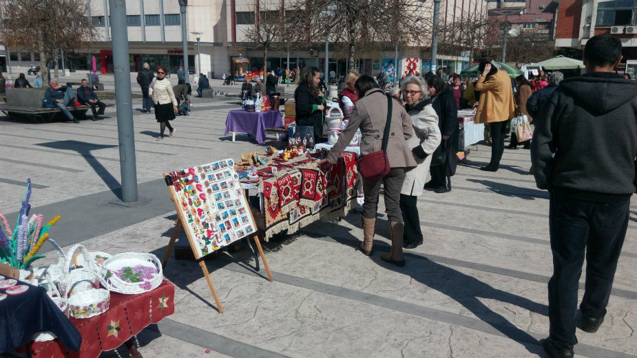 Osmomartovski festival ženskog stvaralaštva u Pirotu 1