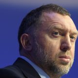 Drama kod Ambasade Srbije u Londonu zbog zauzimanja vile Olega Deripaske 12