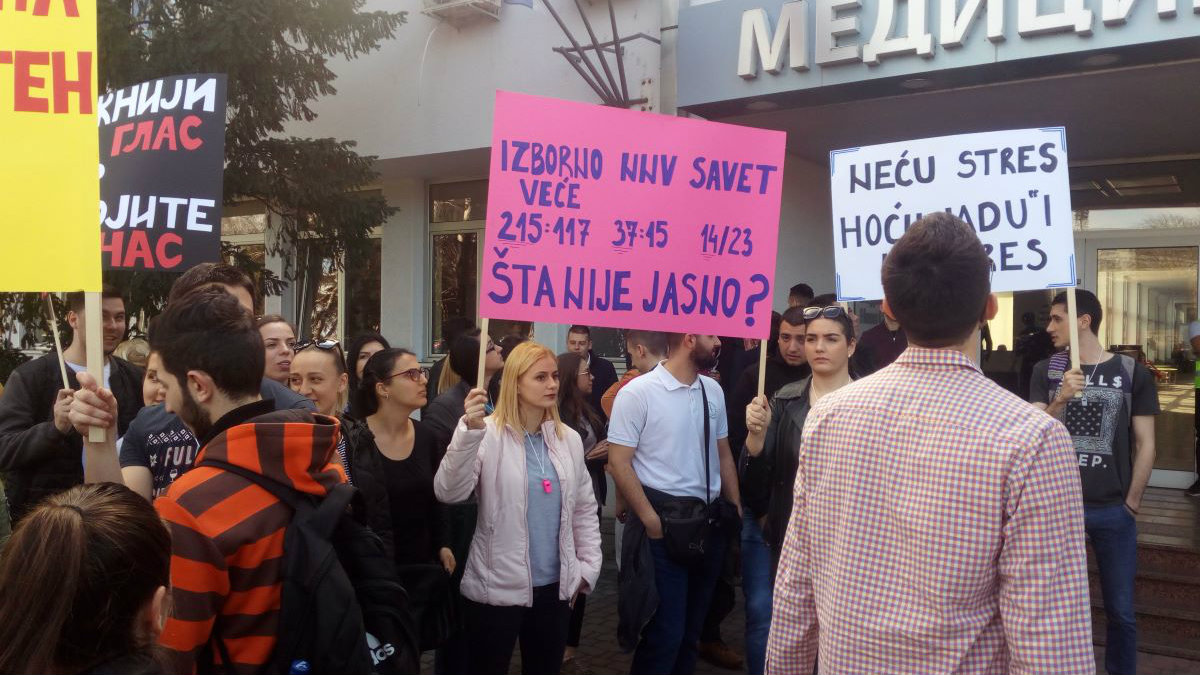Novi Sad: Studenti traže da vlast odblokira Medicinski fakultet 1