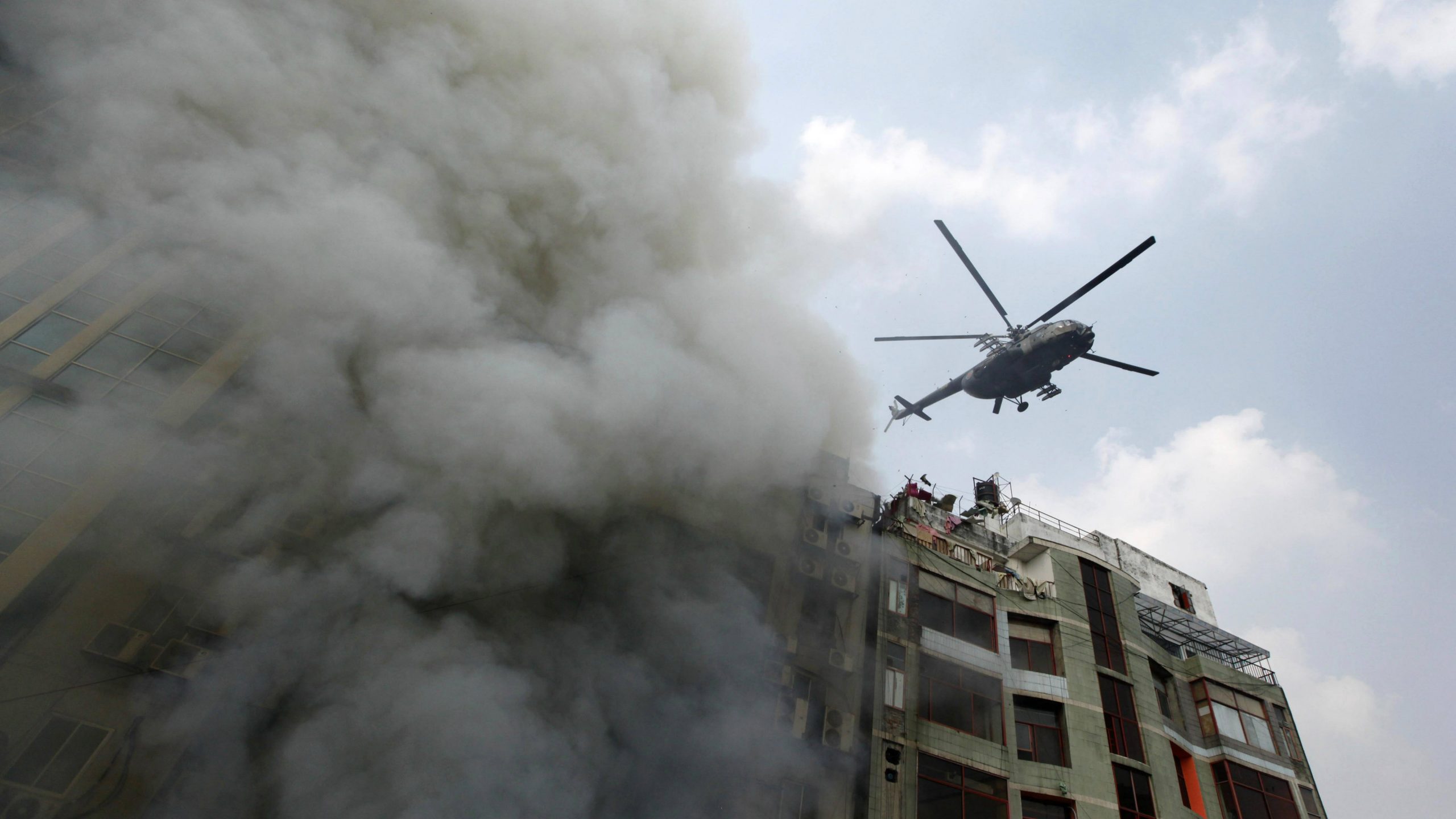 Novi bilans: 19 mrtvih u požaru u poslovnoj zgradi u Bangladešu 1