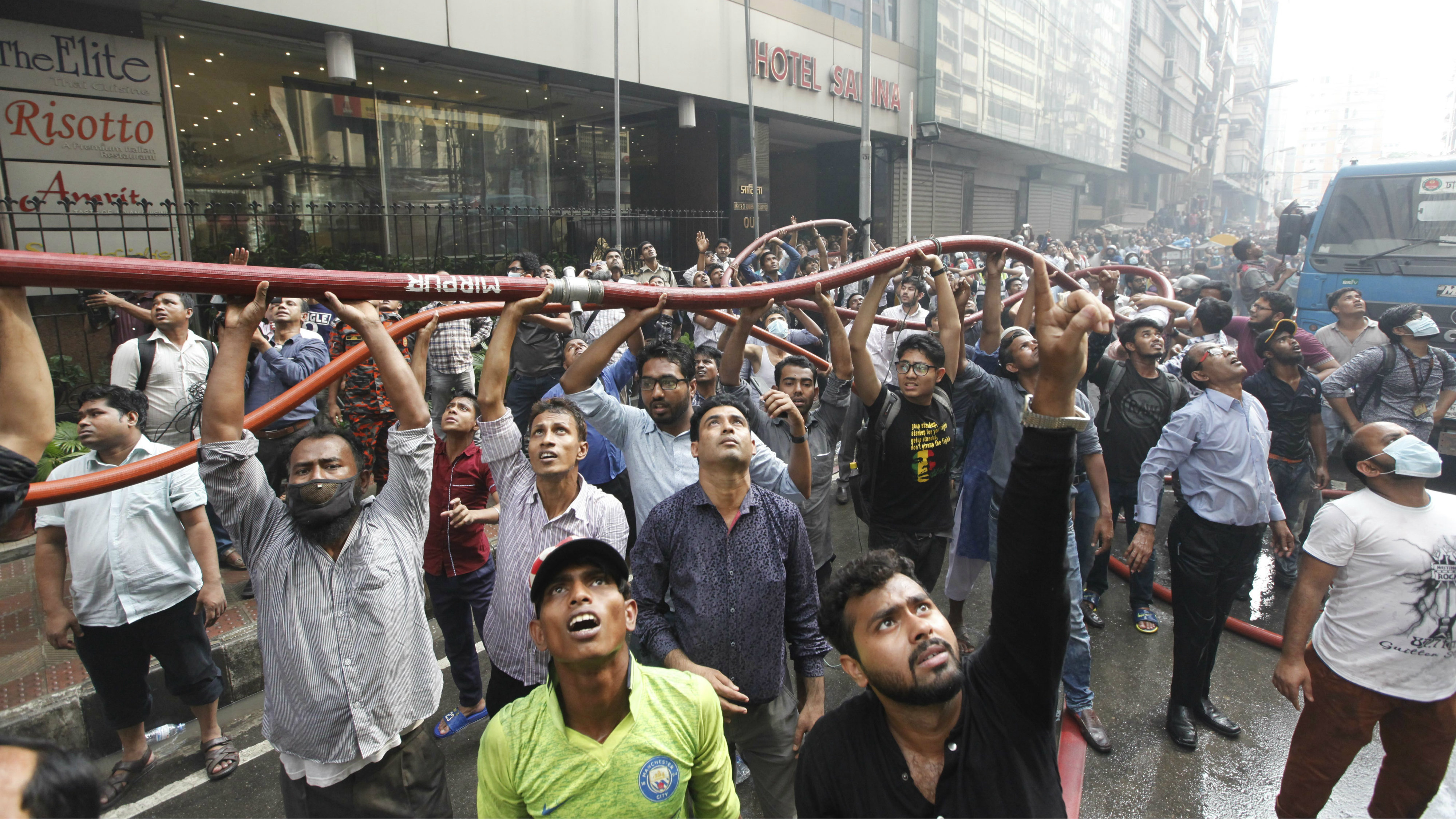 Novi bilans: 19 mrtvih u požaru u poslovnoj zgradi u Bangladešu 3