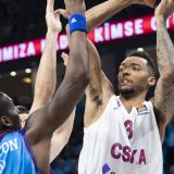 Džejms i Kalates na crti 9