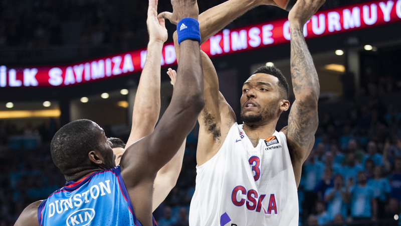 Džejms i Kalates na crti 1