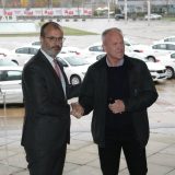 EU donirala automobile lokalnim timovima za socijalnu podršku Romima 9