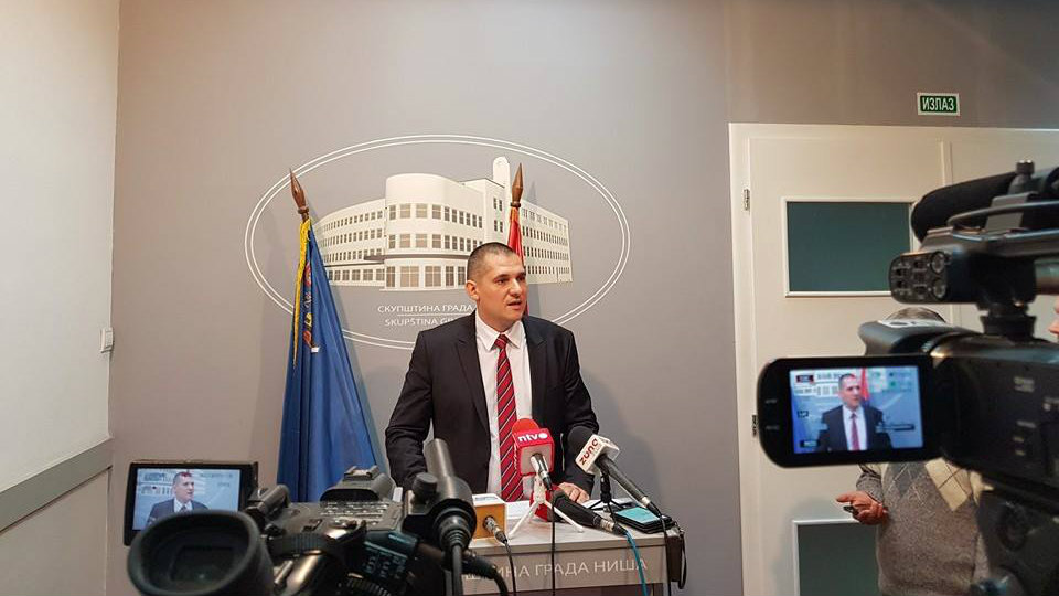 Opozicija izašla iz Skupštine grada Niša 1