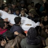 Palestinski tinejdžer ubijen, 33 ranjenih u protestima na granici Gaze 13