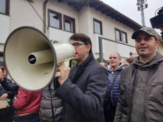 Usvojena ostavka Dragoljuba Simonovića (FOTO, VIDEO) 2
