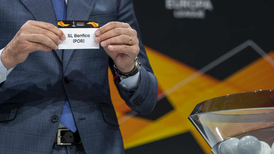 LE: Napoli protiv Arsenala, Viljareal na Valensiju 1