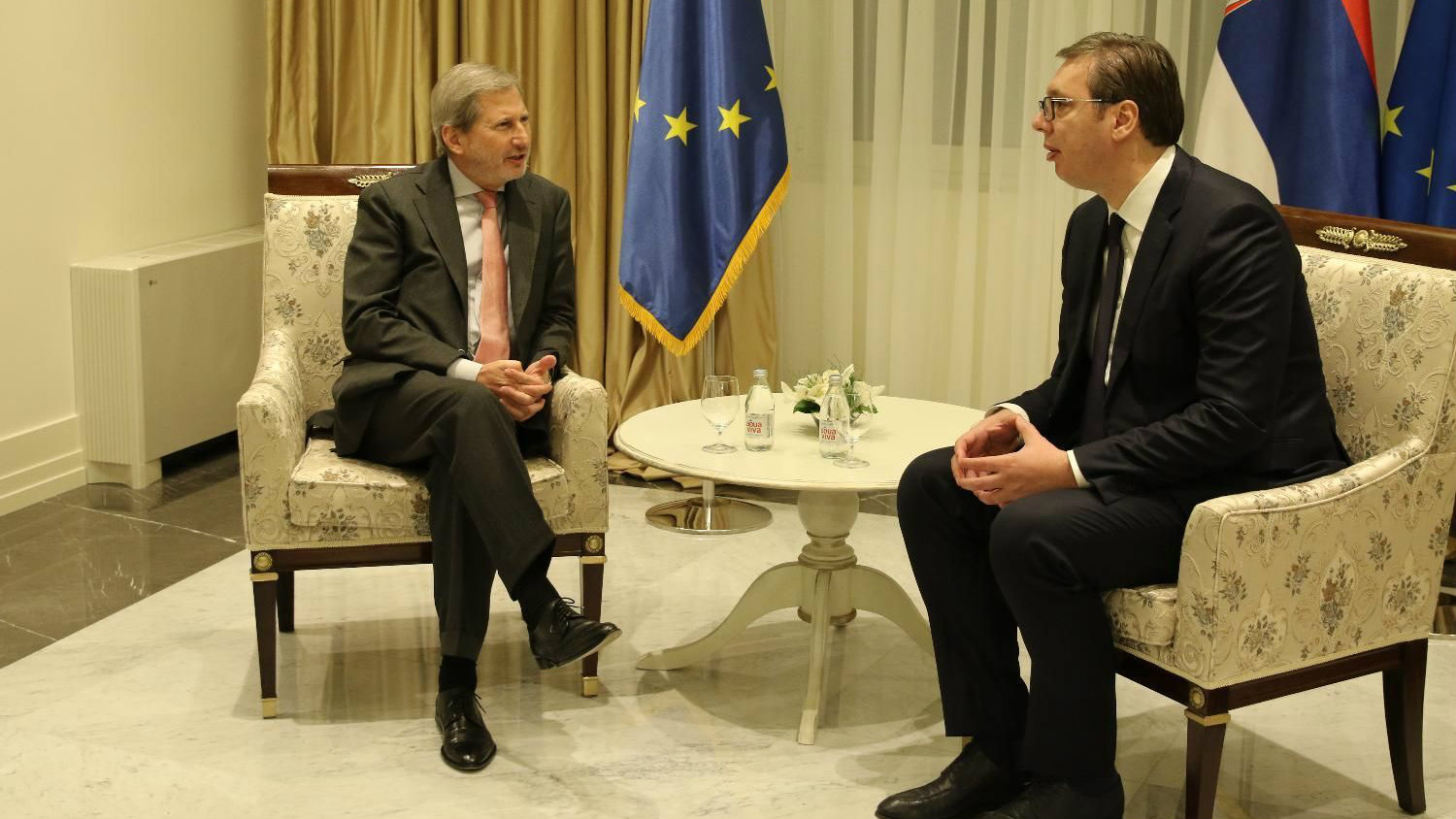 Han traži da Srbija ubrza reforme 1