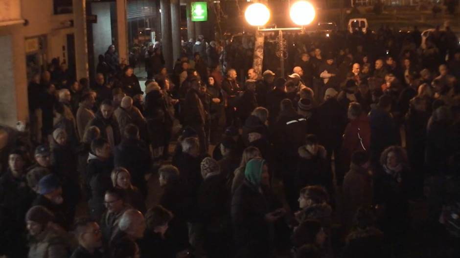 Protesti "Jedan od pet miliona" i večeras u gradovima širom Srbije (VIDEO, FOTO) 1