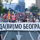 "Buđenje društva iz apatije u koju su ga političke partije gurnule" 15