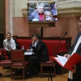 Poslanici Skupštine Srbije tri sata utvrđivali dnevni red 10