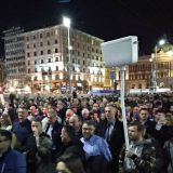 Završen protest 1 od 5 miliona, sledeće subote šetnja do Pinka (VIDEO) 9