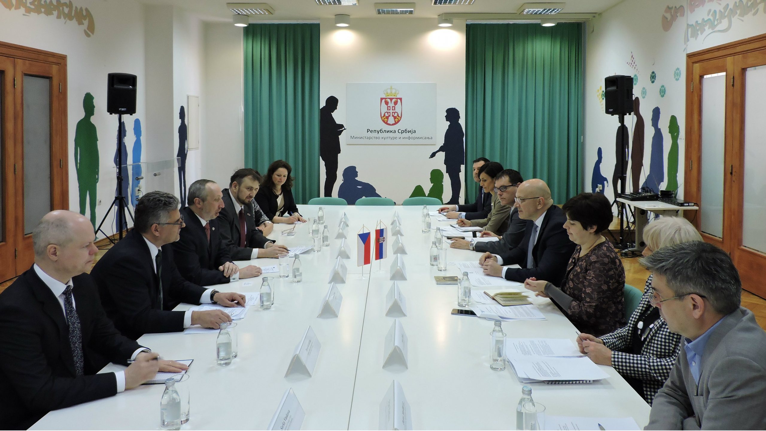 Vukosavljević: Povećati obim kulturne razmene sa Češkom 1