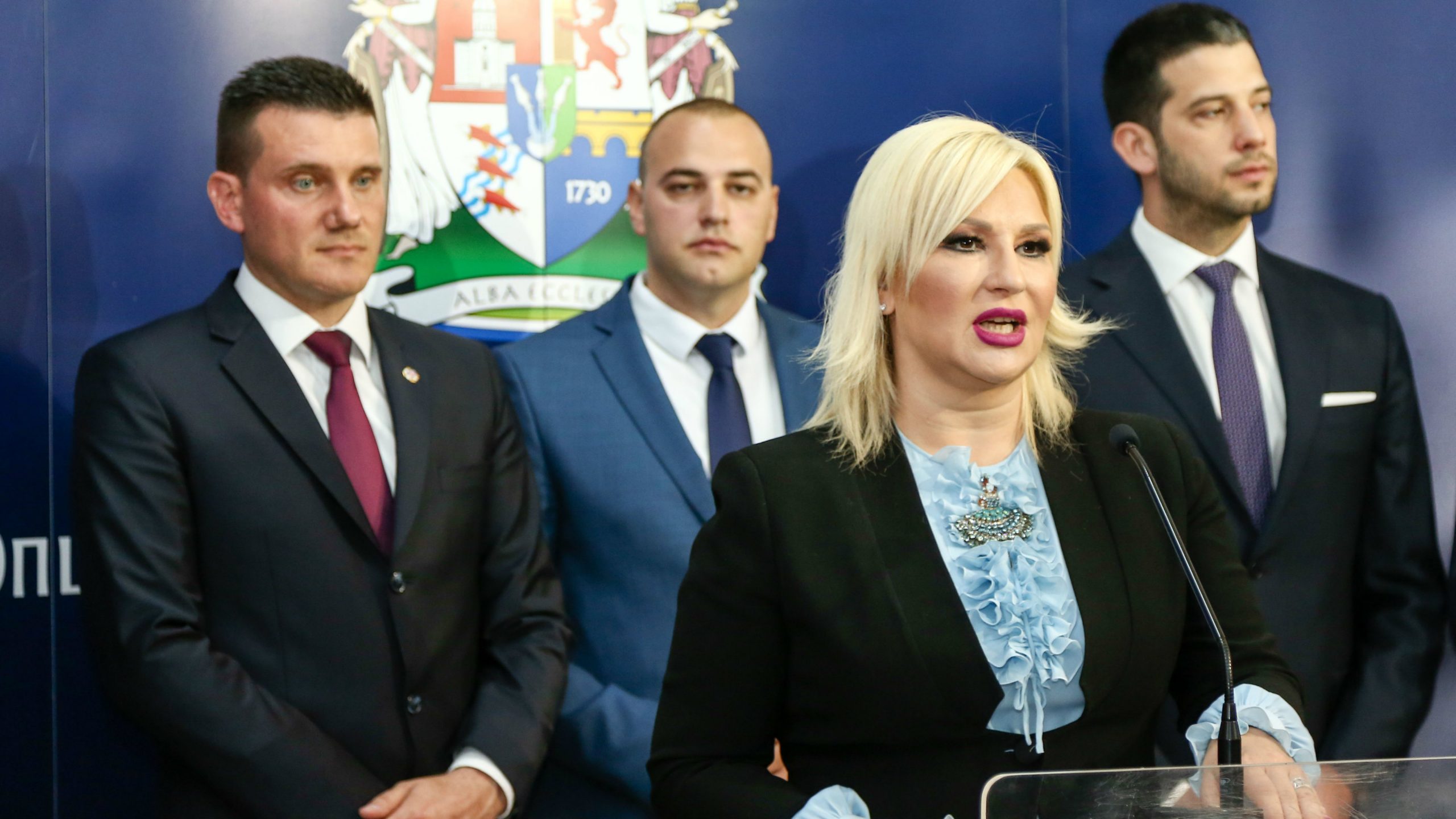 Mihajlović: Priština zabranila štampu, hranu, lekove, a sada bi i ljude 1