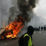 Francuska traži odgovore posle neuspeha policije da obuzda nerede u Parizu 2