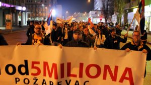 Protesti "1 od 5 miliona" održani u više od 25 gradova širom Srbije (FOTO, VIDEO) 22