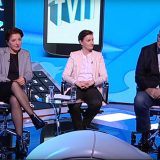 Ne ide da sediš u stolici u kojoj su sedeli Vučićević i Šešelj 13