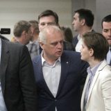 Naprednjaci ponovo predlažu Vučića za predsednika SNS 10