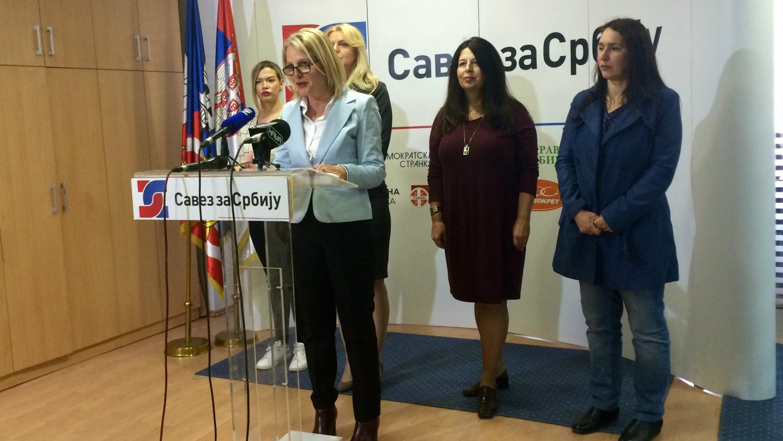 "Dnevnik slobodne Srbije" večeras ispred Pinka 1