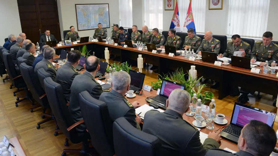 Vulin preti vojskom pred veliki protest opozicije 1