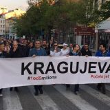 U Kragujevcu održan 16. protest: Očekujte dugu borbu protiv nepravde 2