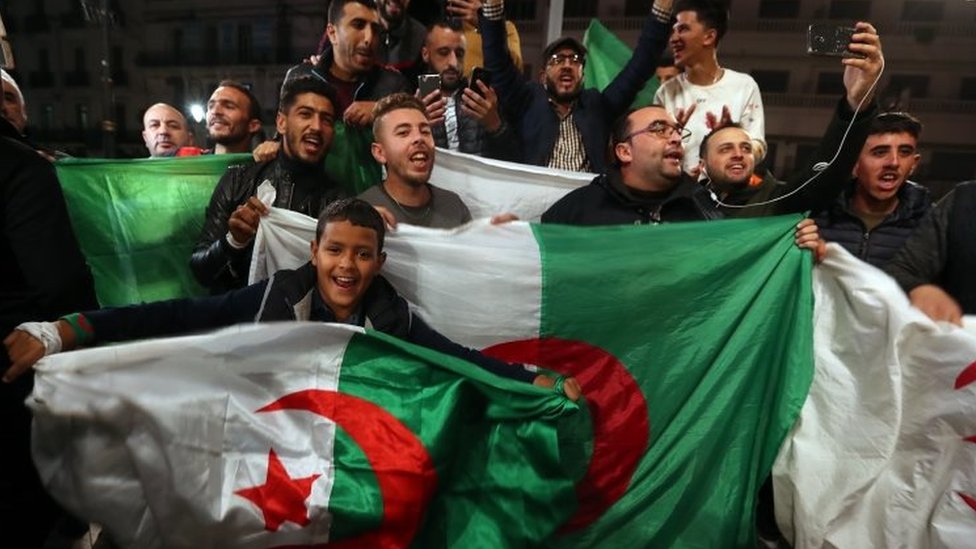 slavlje na ulicama Alžira