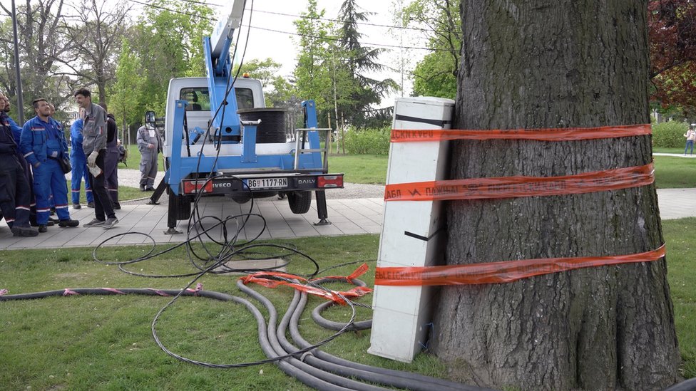 Skup „Budućnost Srbije": Vlast pokazuje planove, ali i mišiće 4 Pripreme za miting 19. aprila