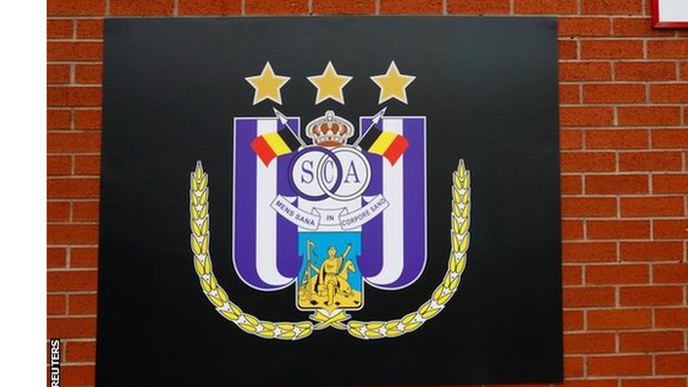 Belgija: Bez milosti prema najvećem klubu - racija u Anderlehtu zbog istrage o pranju novca 1 Anderleht bi prvi put posle 55 godina mogao da ostane bez plasmana u evropsko takmičenje