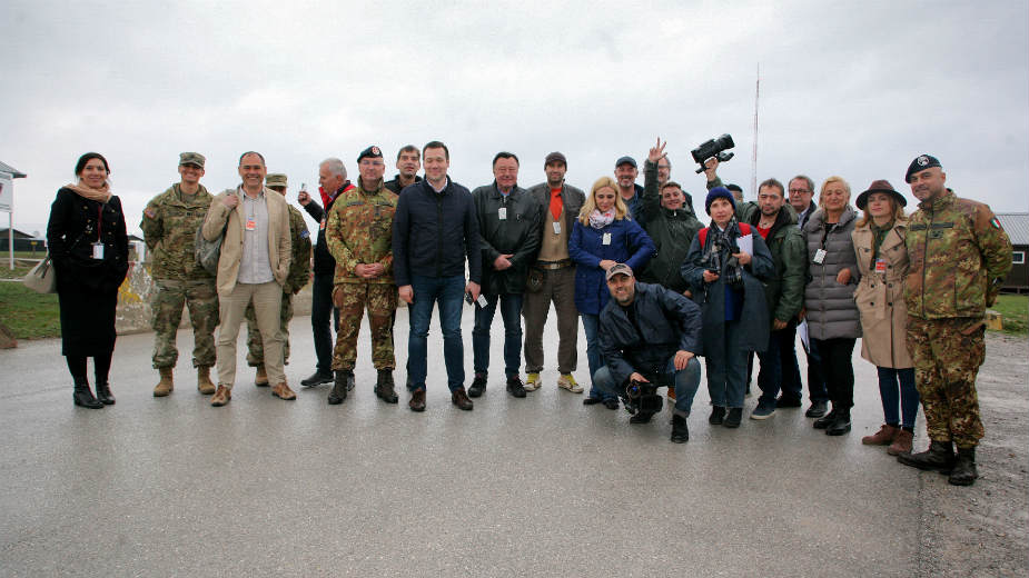 Albanci u Peći Srbe teraju da se izjasne kao Bošnjaci 1