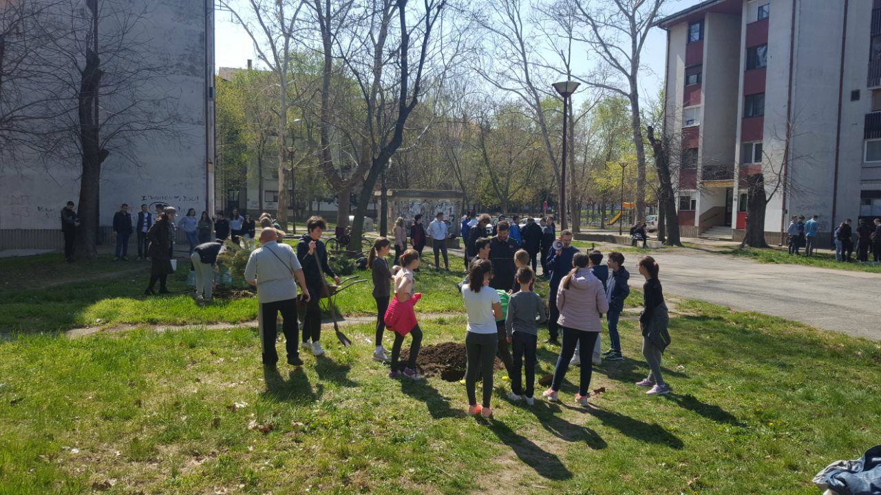Prva prolećna akcija srednjoškolaca u Zrenjaninu 1