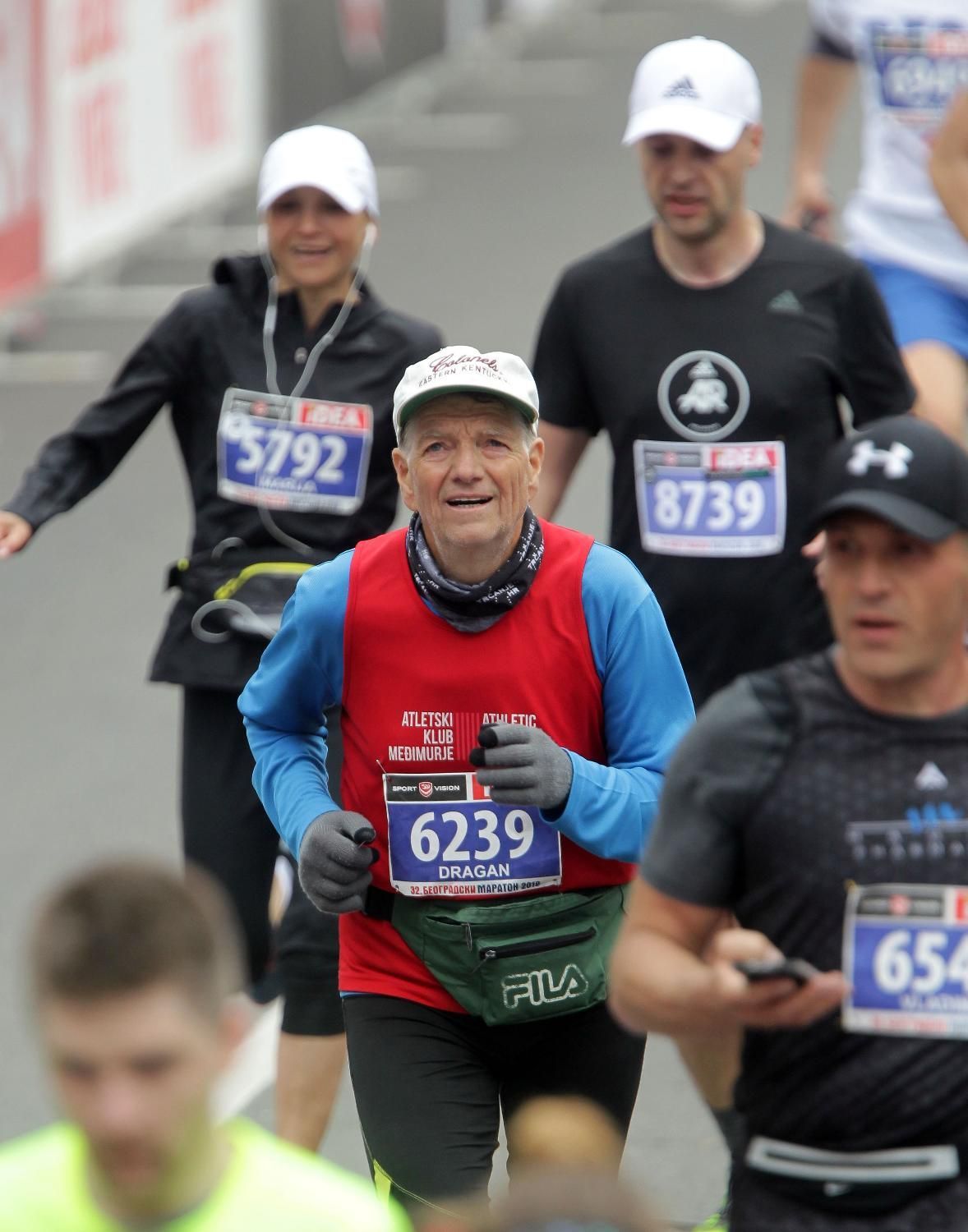 Kenijci dominirali na 32. Beogradskom maratonu, pobeda Kipropa (FOTO) 4 Kenijci dominirali na 32. Beogradskom maratonu, pobeda Kipropa (FOTO) 4