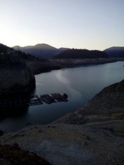 Pokrenulo se klizište oko Zaovinskog jezera (FOTO) 5