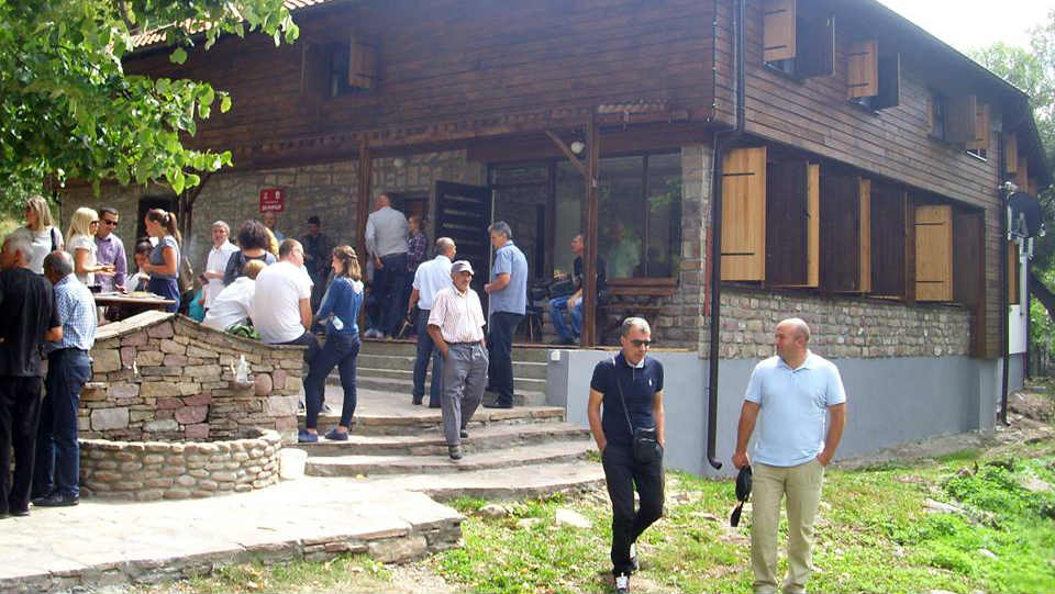 Prava ''Meka'' za turiste iz zemlje i inostranstva 1