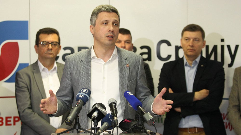 Obradović: Odluka da se Vučiću dodeli orden Svetog Save sramna 1