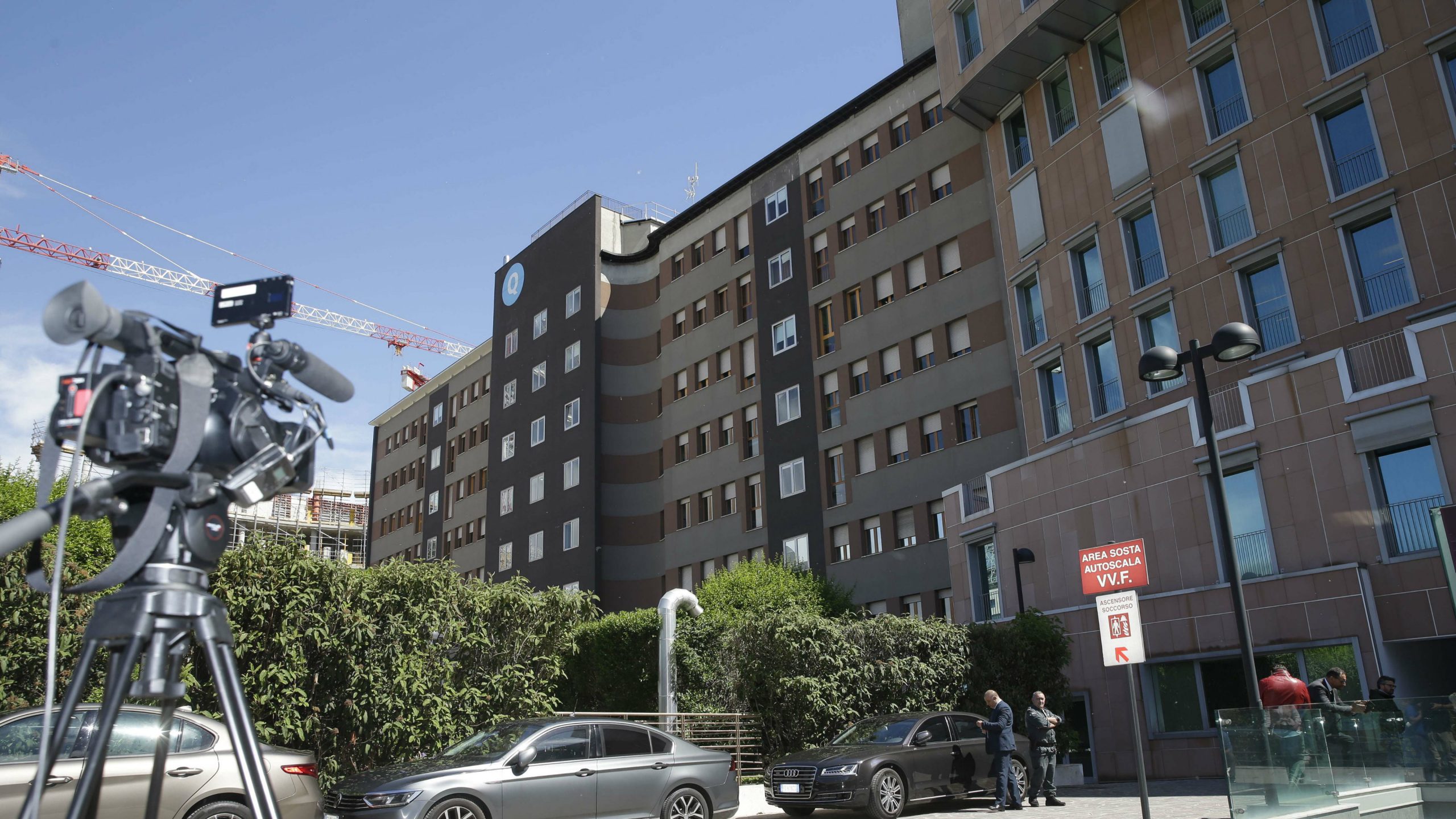 Berluskoni u bolnici 1