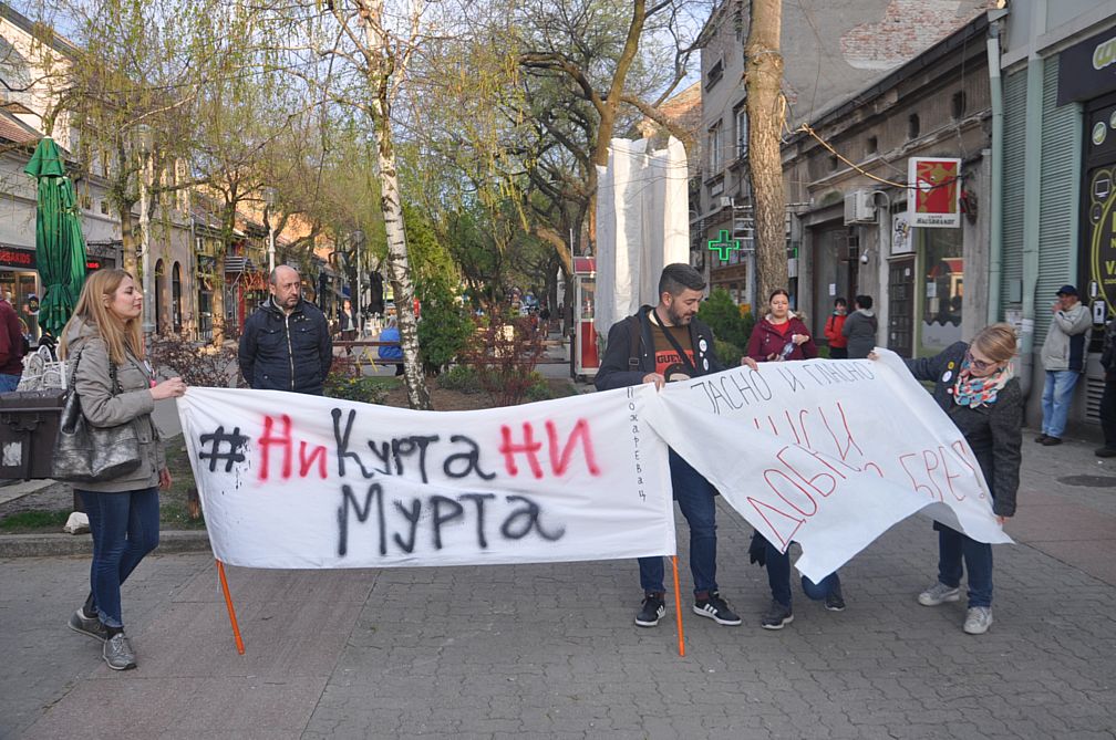 Protesti "1 od 5 miliona" i večeras u više gradova i opština Srbije (FOTO, VIDEO) 3