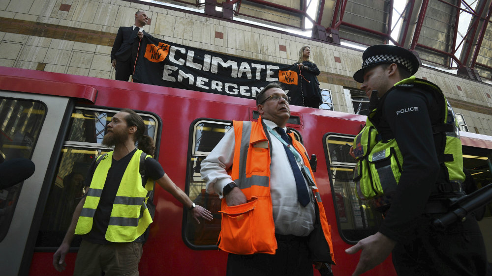 Demonstranti i danas blokirali glavne raskrsnice u Londonu 1