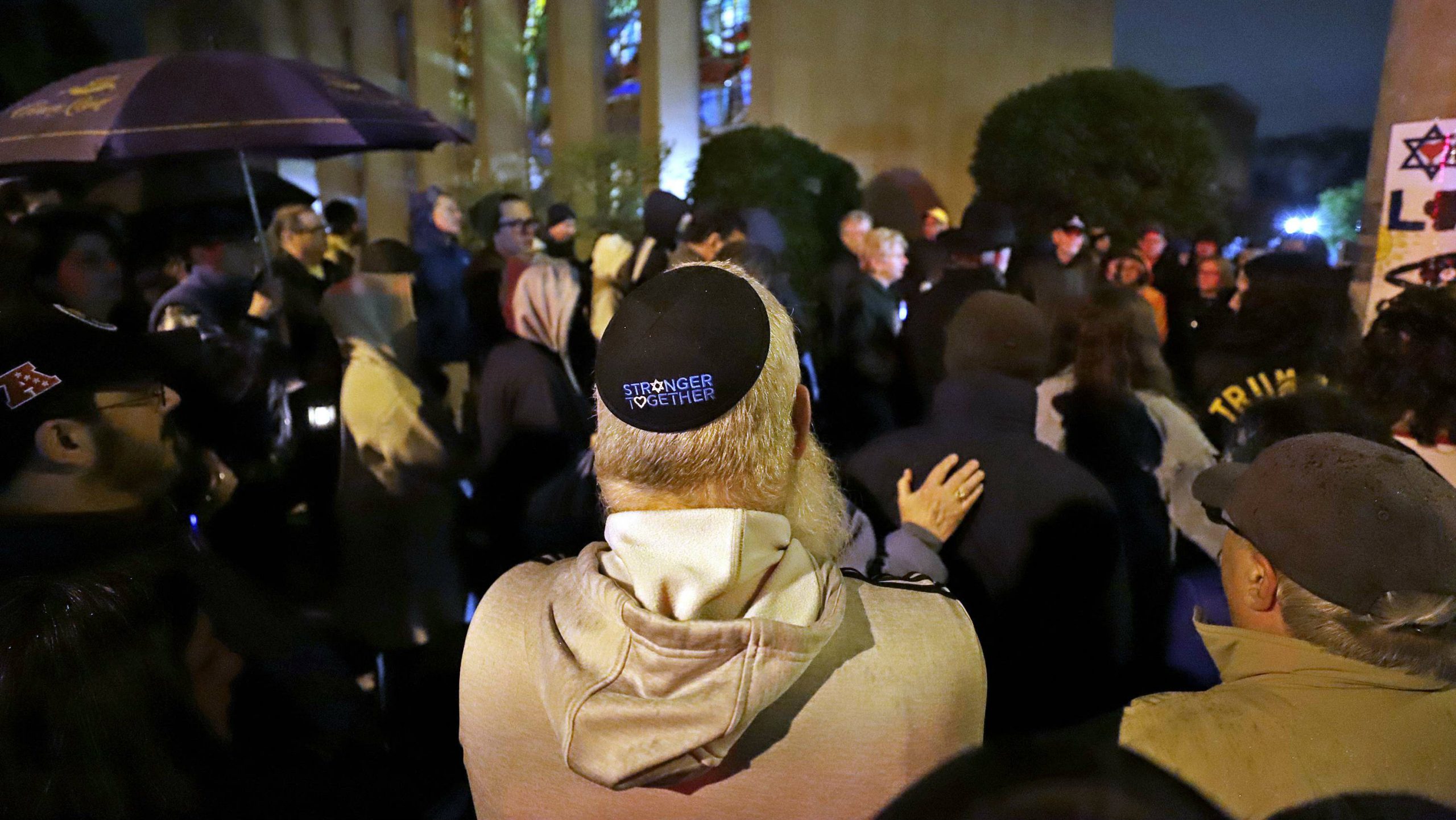 Napad u sinagogi u Kaliforniji, jedna osoba stradala 1