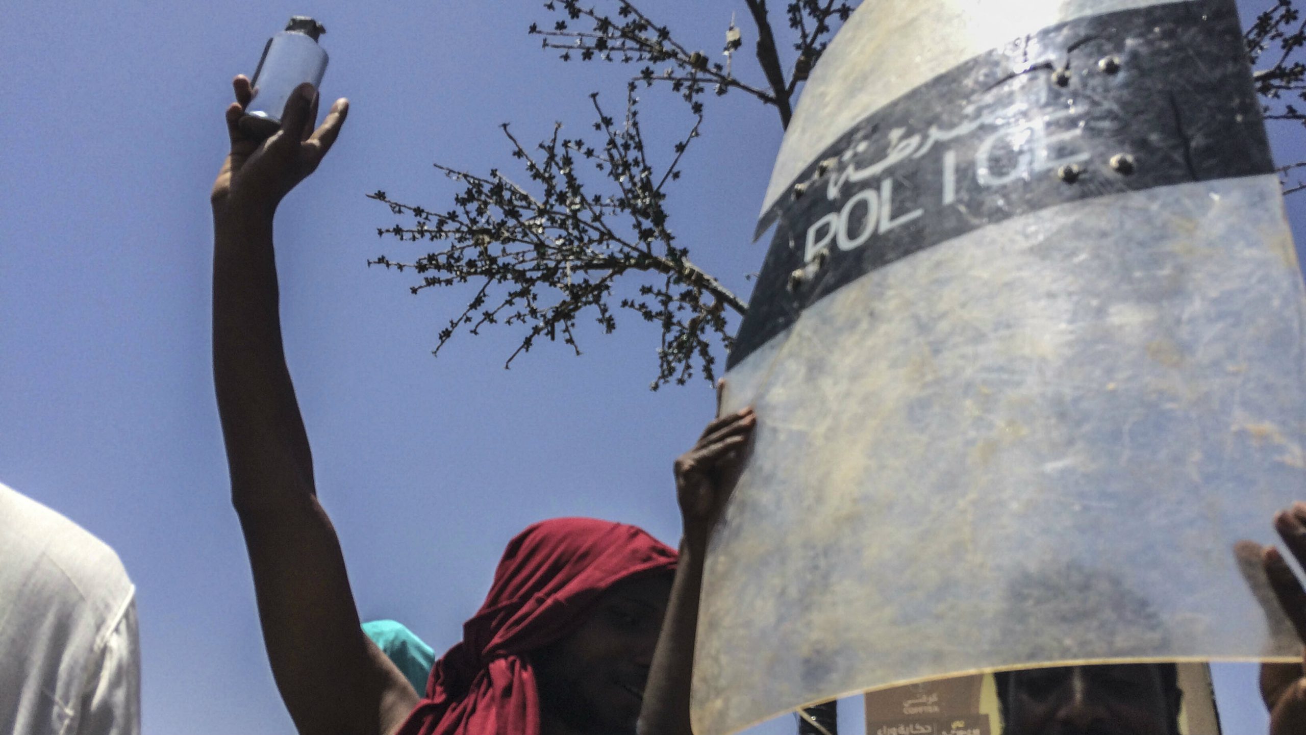 U Sudanu privedeno skoro 2.500 demonstranata 1