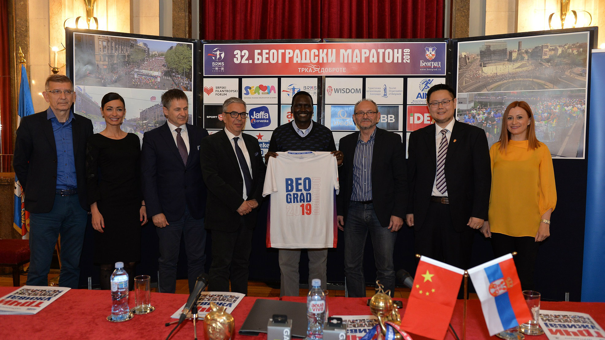 „UNIQA: Pojačanje na Muzičkoj aveniji i podrška kampanji "Rak je izlečiv" 1