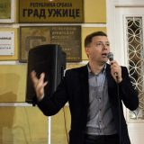 Zelenović: Stepen Vučićevog bezumlja je zabrinjavajuć 13