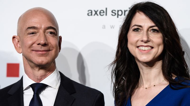 Šef Amazona Džef Bezos i supruga finalizovali razvod 1