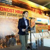 Brnabić: Država mora da obezbedi da hrana bude bezbedna 8