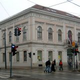 "Ne postoje knjige koje se dostavljaju papir-servisu" 5