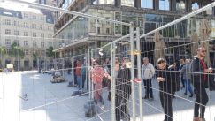 Inspekcija i komunalci pokušali da zaustave blokadu Trga republike (FOTO) 3