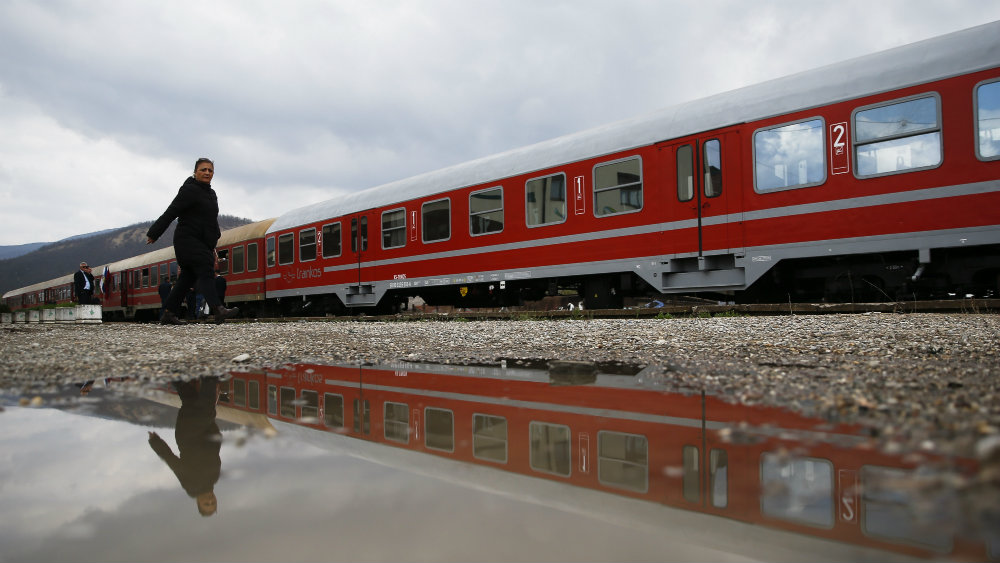 Da li će vizna liberalizacija rešiti problem odlaska mladih sa Kosova? 1