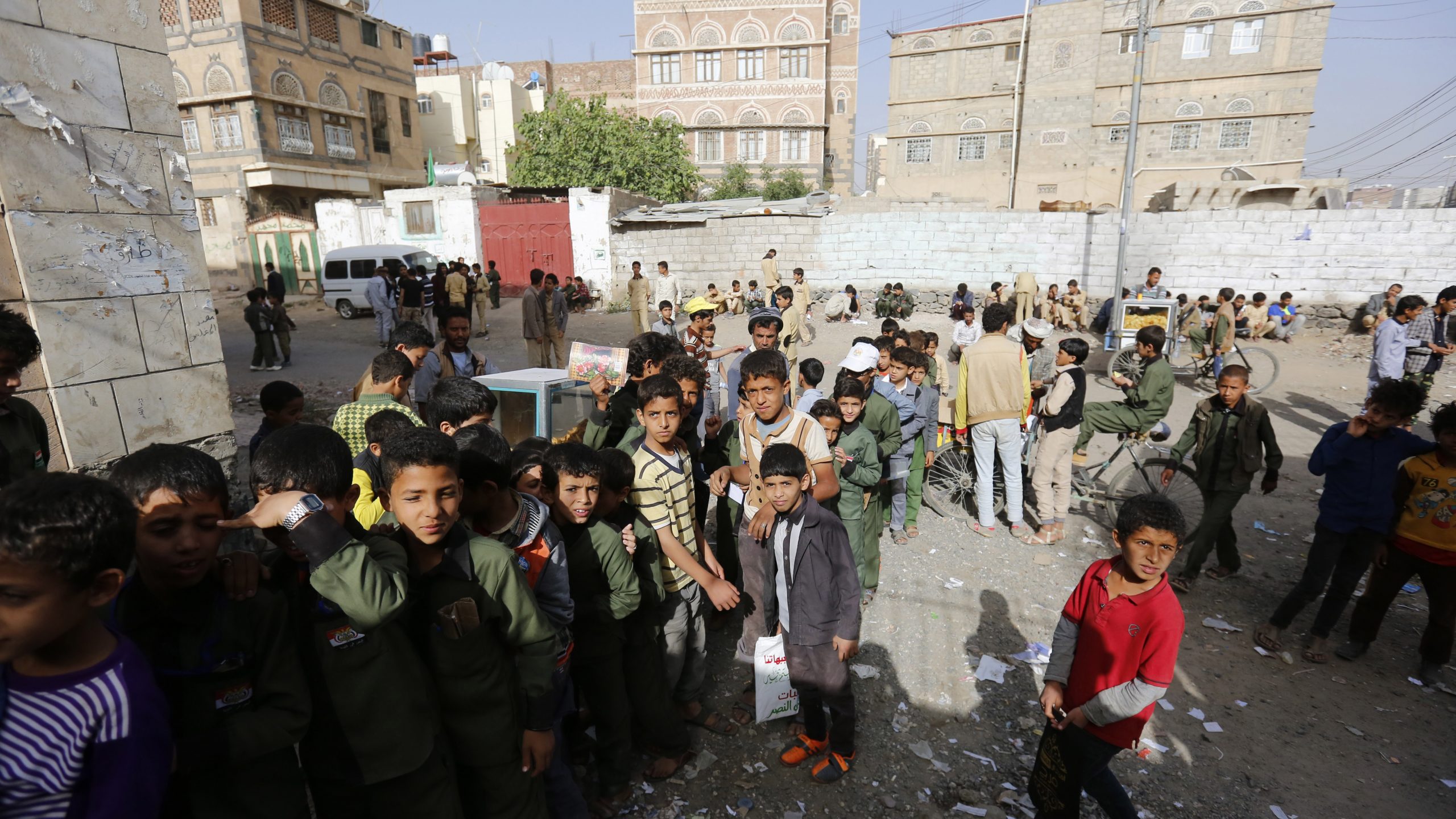 UN: Jemenske vlasti uhapsile 2.000 migranata, među kojima 400 dece 1